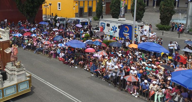 Autorizan 200 permisos para ambulantes en desfile del 5 de Mayo