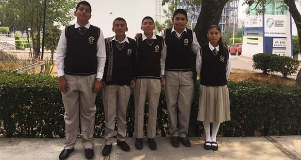 Alumnos de Tehuacán, rumbo a Espartaqueada nacional de Antorcha