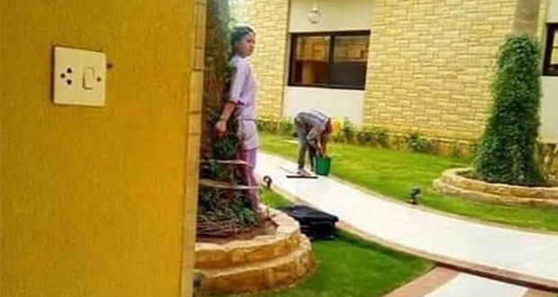 Atan a empleada a un árbol como castigo por dejar muebles en el sol
