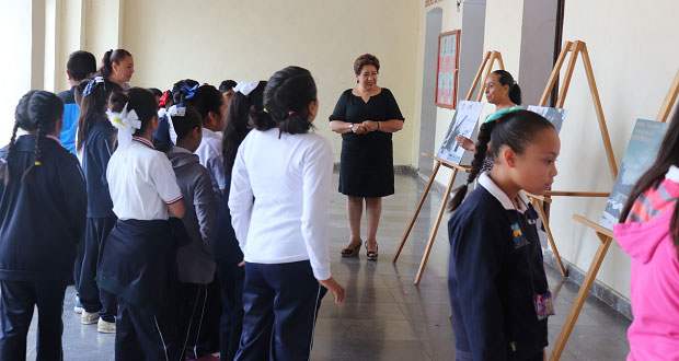 Ayuntamiento de Tepexi exhibe fotos sobre la historia del municipio