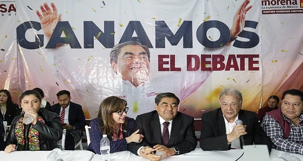 El candidato de MORENA, PT y PVEM, Miguel Barbosa, se declaró ganador absoluto del debate electoral 2019