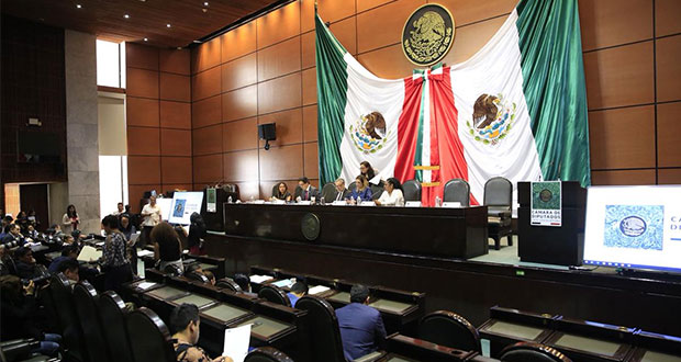 Directores de hospitales buscan a AMLO por recortes de 2.3 mmdp