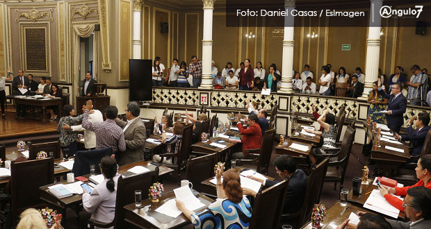 Llega a Congreso local iniciativa para discriminalizar a la mujer por abortar