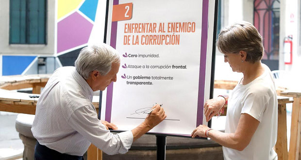 Cárdenas firma 6 compromisos para ganar “nueva batalla de Puebla”