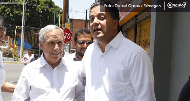 Zepeda olvida críticas a RMV y viene a campaña de Cárdenas a adularlo