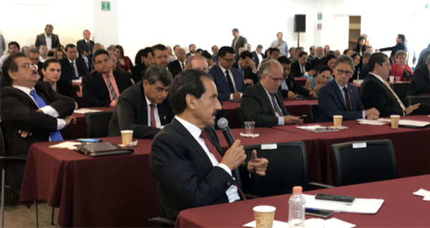 Esparza y rectores dialogan sobre mejorar resultados de fiscalización