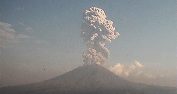Explosión de Popocatépetl crea columna eruptiva de 3,500 metros: PC