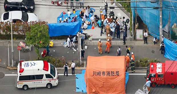 Hombre apuñala a 16 personas en Japón; hay al menos dos muertos