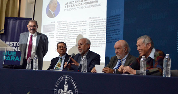 La luz contiene información del universo, coinciden en la BUAP