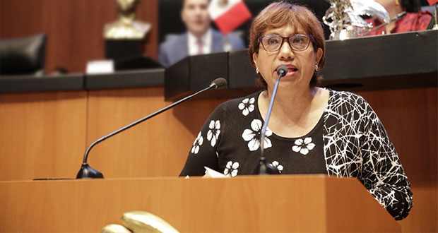 Sigue reduciéndose PRD en Senado: se va Loyola y quedan 4 miembros