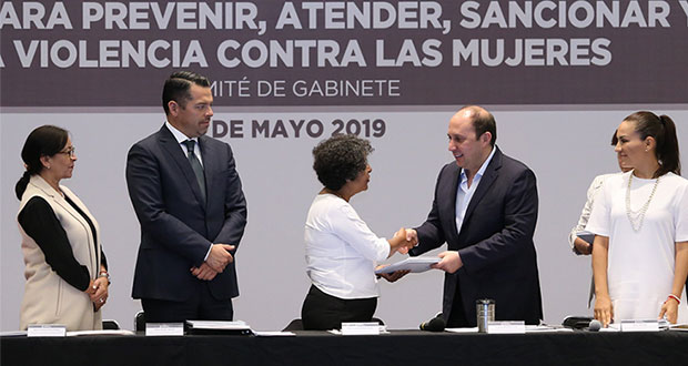Instalan en Puebla el primer Sistema Estatal contra la Violencia a Mujeres