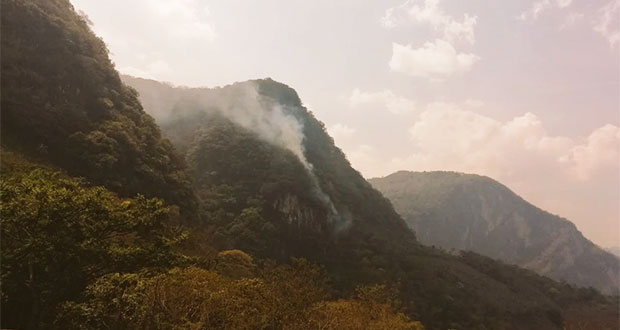 PC reporta 3 incendios forestales en 3 municipios de Puebla