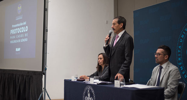 Presenta BUAP Protocolo para Casos de Violencia de Género