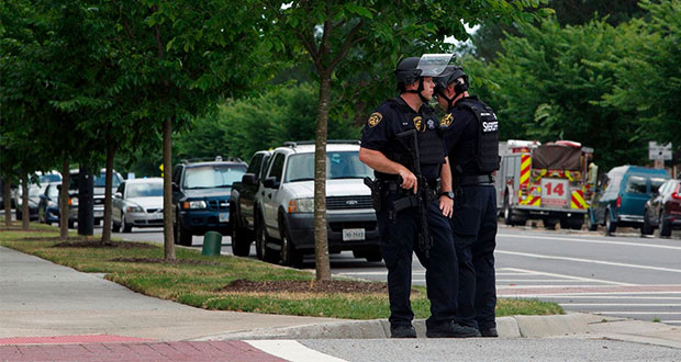Tiroteo en Virginia, EU, deja 11 muertos, incluyendo al agresor