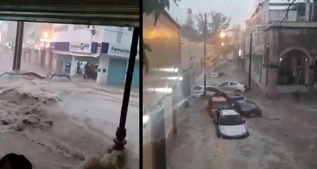 Tromba inunda Matehuala, en SLP, y arrasa con autos y edificios