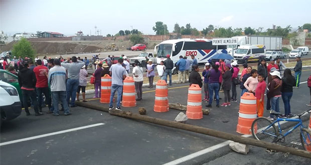 Vecinos de Cacalotepec protestan por segunda vez contra Grupo Proyecta