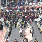 El tradicional Desfile 5 de Mayo regresa a sus orígenes y revive su colorido