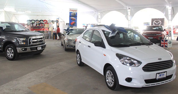 En primeros 4 meses, venta de autos nuevos en el país baja 3.8%