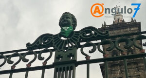 No criminalizar a la mujer por decidir abortar, claman en marcha de Puebla