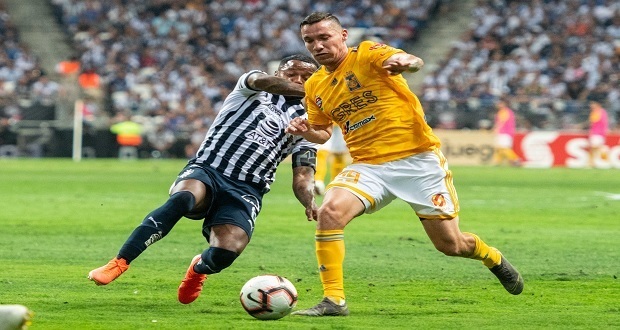 Monterrey gana pero deja vivo a los Tigres en semis de la Liguilla