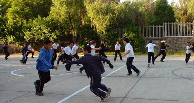 Escuelas de Puebla deben evitar actividades físicas, reitera SEP