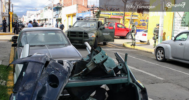 Aplican operativo en locales de 46 Poniente para asegurar autopartes robadas
