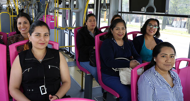 Arranca en Puebla servicio exclusivo para mujeres en RUTA