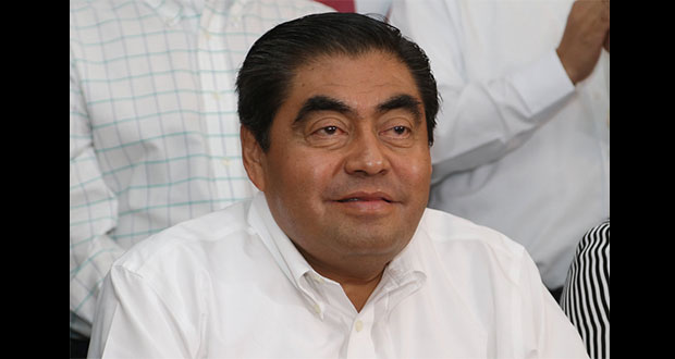 En encuentro con simpatizantes, Barbosa asegura que no fallará