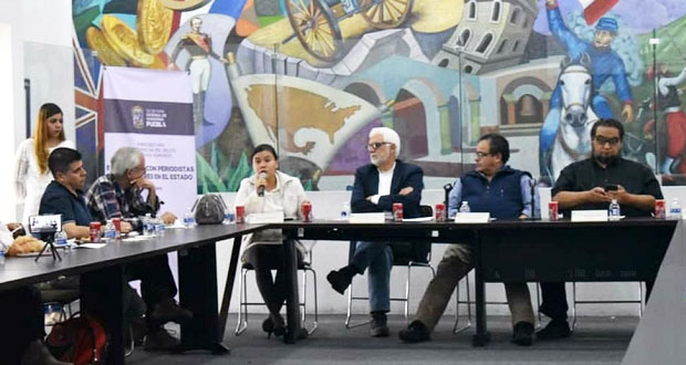Dialoga SGG con activistas y periodistas por comisión de protección