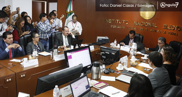 Conteo rápido arroja que Barbosa gana con casi 45.4%; abstencionismo del 67%