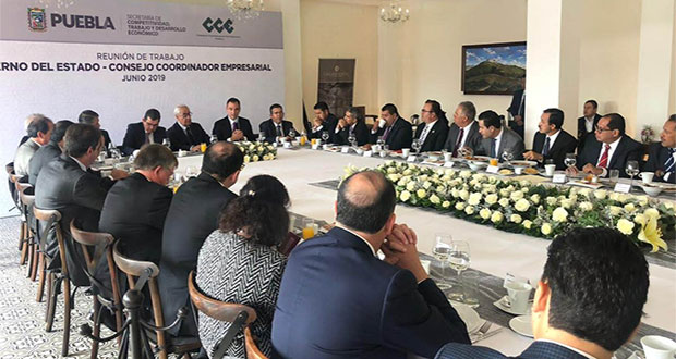 Pacheco e IP se reúnen para dialogar sobre seguridad y economía