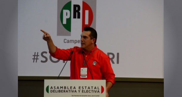 Gobernador de Campeche recibe licencia para contender por CEN de PRI