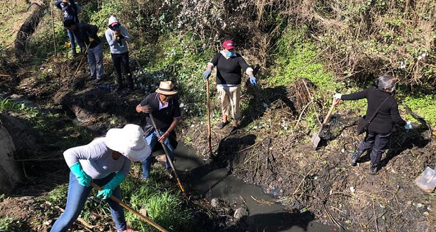 Realizan jornada de limpieza en inmediaciones del río Atenco