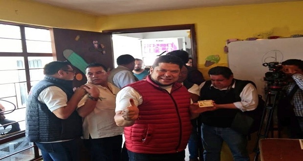 Alonso será dado de baja de bancada de Morena como señaló la CNHJ: Biestro. Foto: Ángulo 7