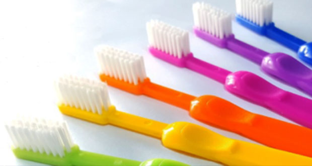Cofece castiga a proveedores de cepillos dentales por sobreprecios