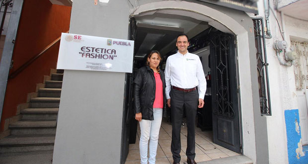 Gobierno estatal brinda equipamiento a 200 comercios minoristas