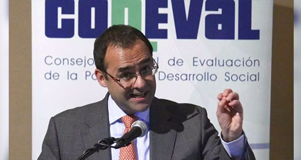 Gonzalo Hernández, extitular de Coneval, ganaba $220 mil al mes: AMLO