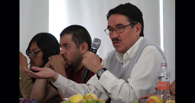 Antorcha expone beneficios y riesgos de redes sociales para su lucha