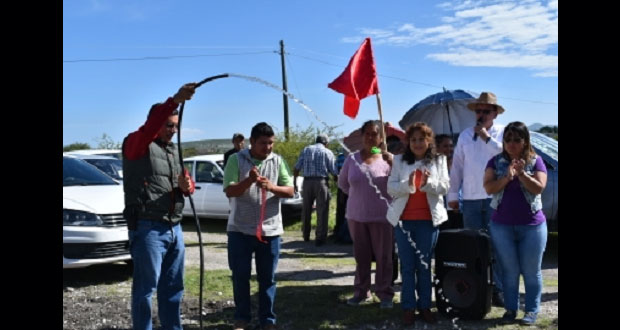 Ayuntamiento antorchista de Ixcaquixtla inaugura red de agua potable