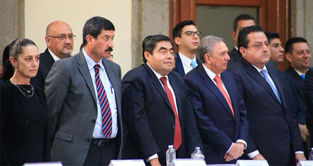 Barbosa se reúne con López Obrador en la Ciudad de México
