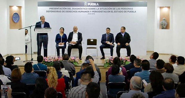 Reconoce gobierno 174 defensores y periodistas de Puebla en riesgo desde 2016