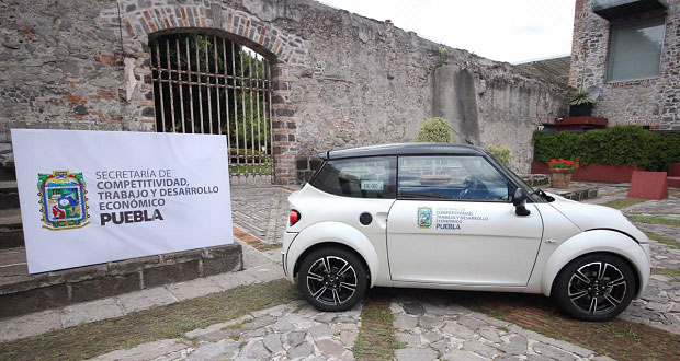 Secotrade adquiere auto eléctrico ensamblado en Puebla