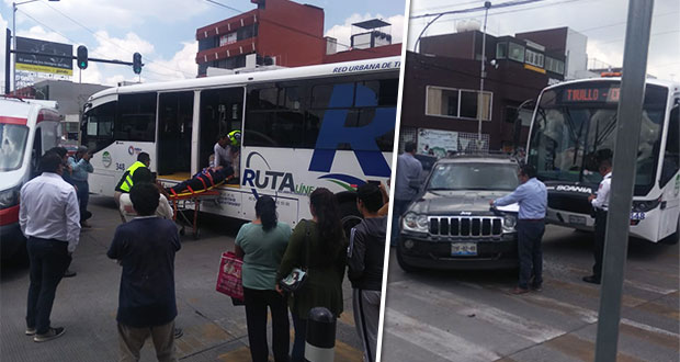 Conductora da vuelta prohibida y se impacta con troncal de RUTA