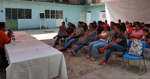 Imparten conferencia sobre la importancia de la cultura en Chietla