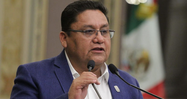 Diputado local pide modernizar carreteras ubicadas en la Mixteca