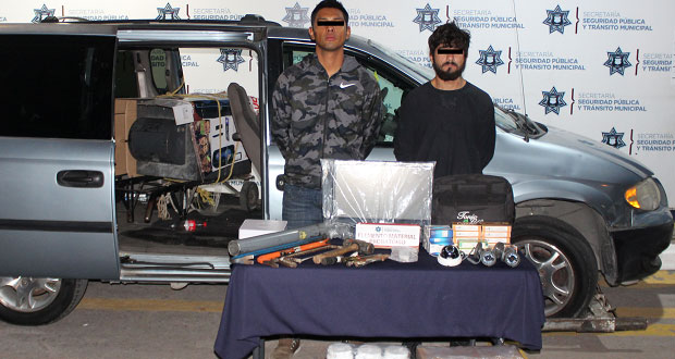 Detiene a dos en San Miguelito por aparente robo a negocio
