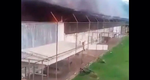 Enfrentamiento entre bandas deja 52 reos muertos en penal de Brasil