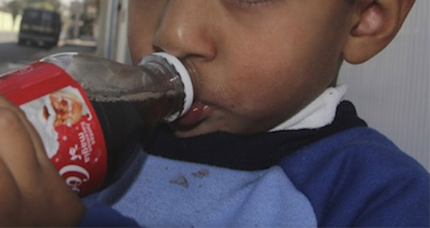 70% de niños indígenas en Guerrero desayuna refresco: Oxfam
