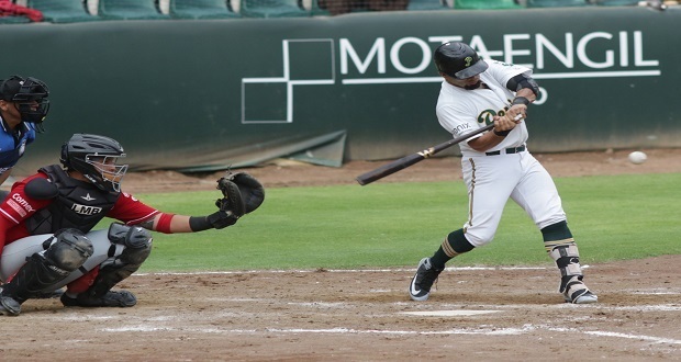 Pericos de Puebla vence a los punteros norteños