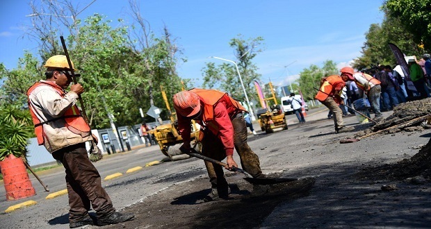 Comienza programa de mantenimiento asfáltico “El Bachero” en Puebla